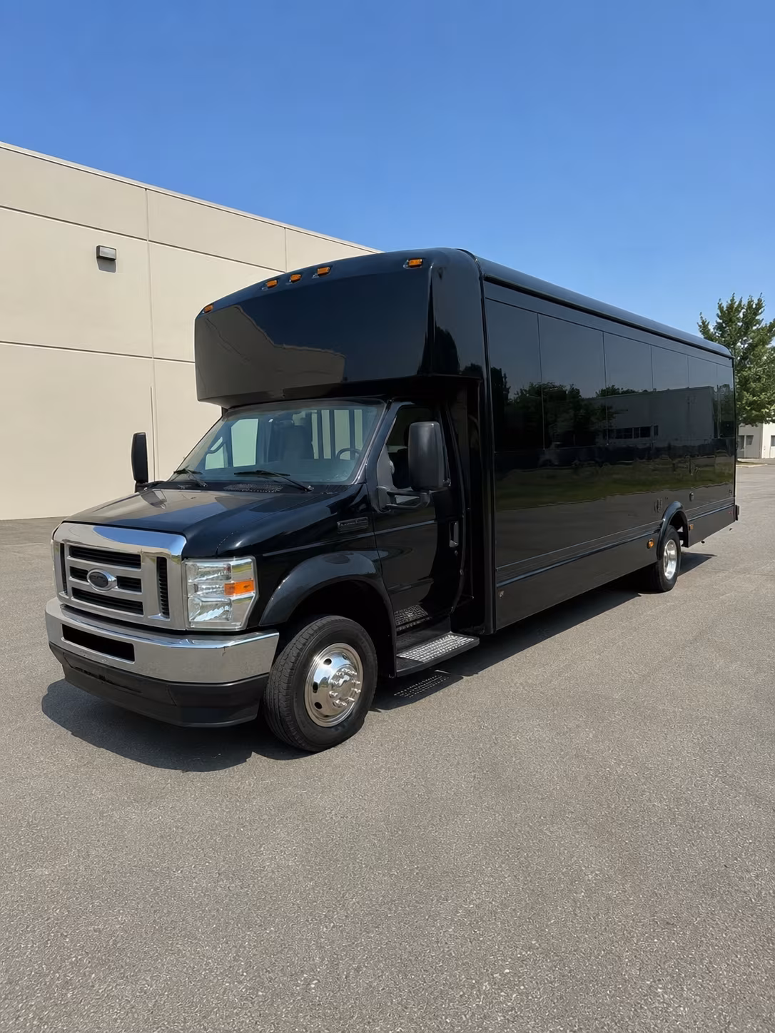 Jersey City Birthday, Sweet 16, & Quinceañera Party Bus Rentals