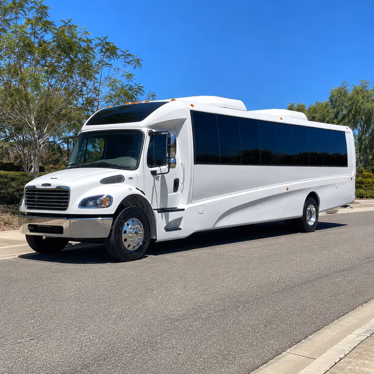 Newark Airport Shuttle & Transportation party bus exterior