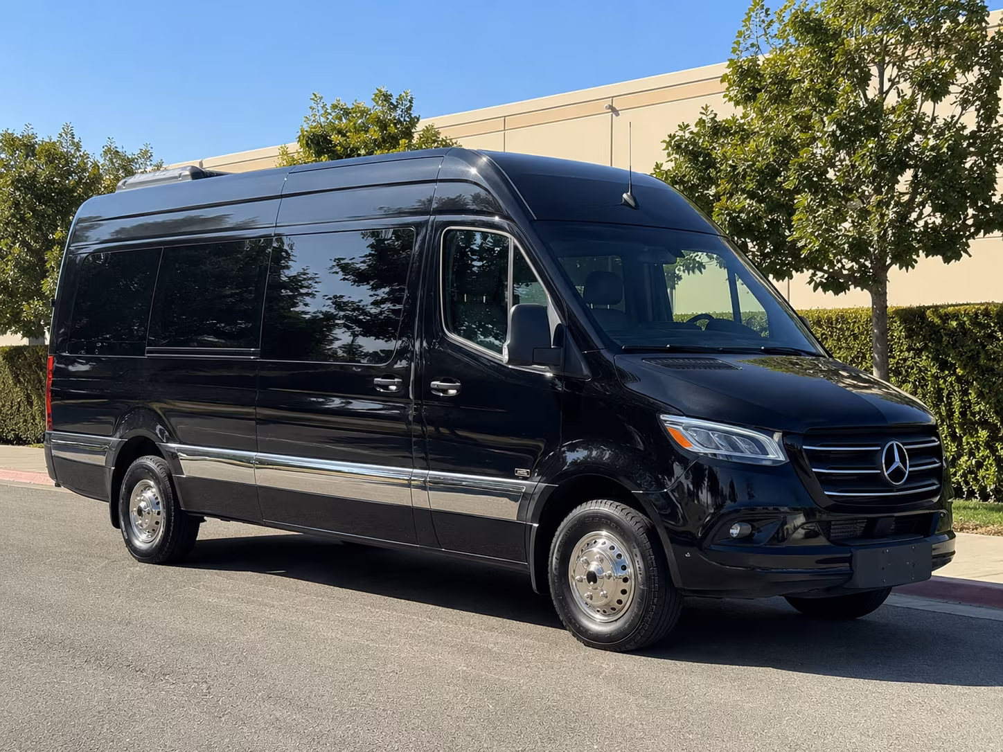 Newark Wedding Transportation & Shuttle Service